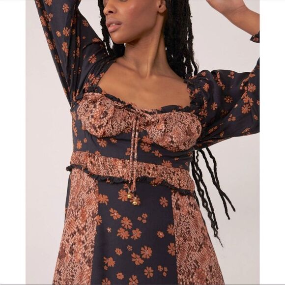 NWTGS Free People Tigerlily Long Sleeve Midi Dress / Black - Picture 3 of 6